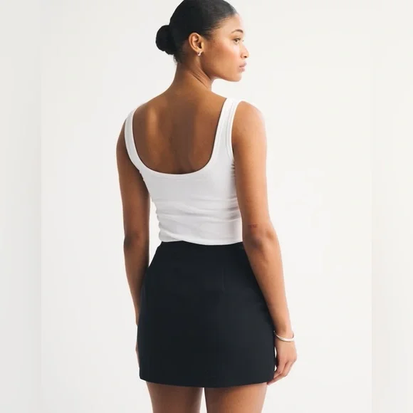 Abercrombie & Fitch Scarlett Mini Skort Ultra High Rise Curve Love Medium - Picture 3 of 9